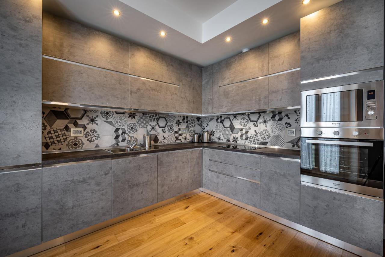 Yid Capo Di Mondo Luxury Apartment In Florence Buitenkant foto